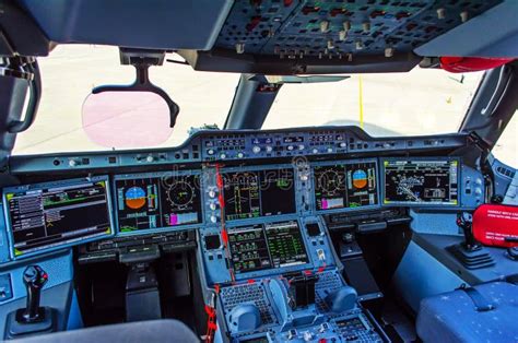 Modern Cockpit in the Passenger Airliner Stock Image - Image of buttons, instruments: 89009275