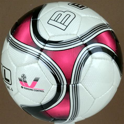 Professional FUTSAL ball, size 4 - FUTSAL | BAIL – SPORT s.r.o.