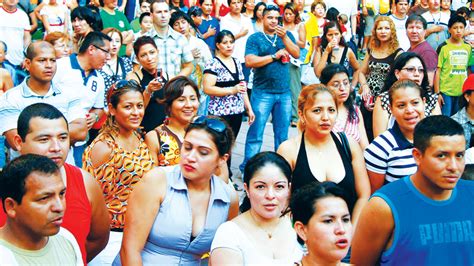 Lanzan red nacional de voluntarios para celebrar la cultura hispana en ...