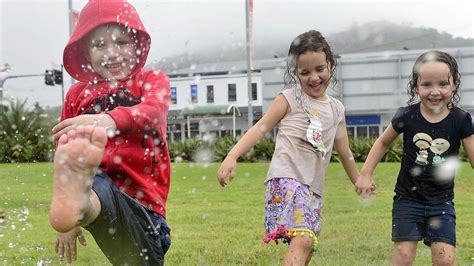 Wet and cold weekend forecast for Townsville: BOM | Geelong Advertiser