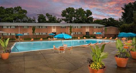 Chestnut Hill Apartments - 51 Reviews | Temple Hills, MD Apartments for Rent | ApartmentRatings©