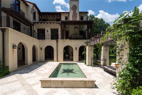 This 7,000-square-foot Tuscan villa looks like something straight out of Italy | DC Refined