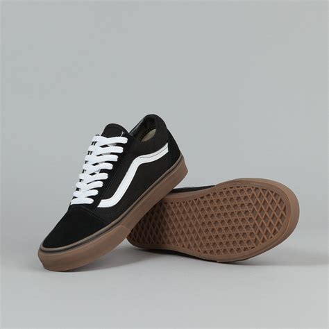 Vans Old Skool Shoes - (Gumsole) Black / Medium Gum | Flatspot