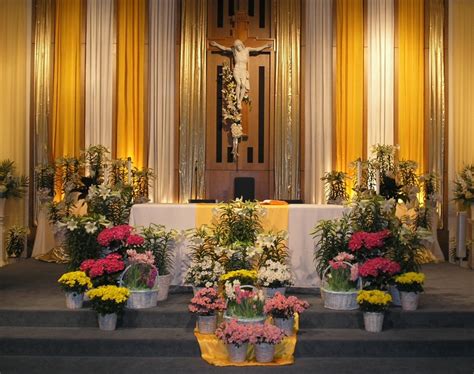 1000+ images about Easter church decorating on Pinterest | Living water ...