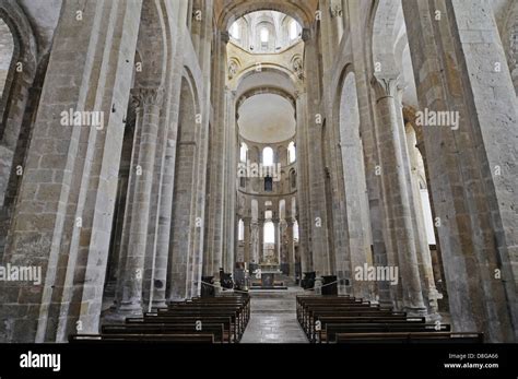 Sainte foy church interior hi-res stock photography and images - Alamy