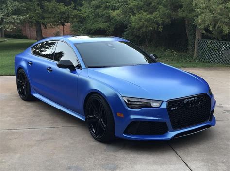 Satin Blue RS7 : Audi