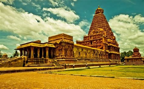 7 World Heritage Temple and Monuments of Tamil Nadu