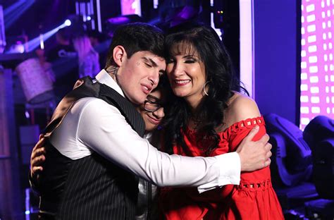 Adriel Favela ante la visita de su mamá en ‘Mira Quién Baila All Stars’: “No me andes pidiendo ...