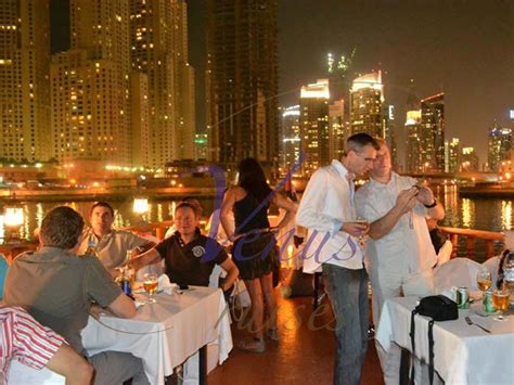 Dubai Marina Cruise Dinner | Dubai City Tours