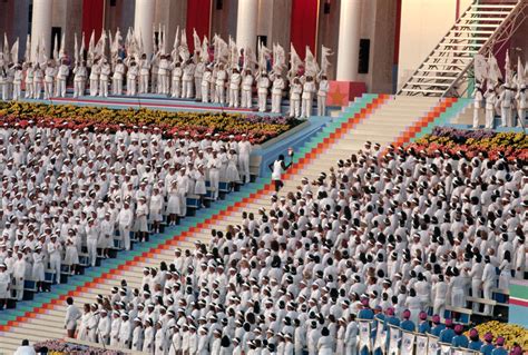 See Photos From the 1984 Olympics Opening Ceremony – NBC Los Angeles