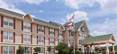 Country Inn & Suites by Radisson, Fort Worth, TX, Fort Worth | Roadtrippers