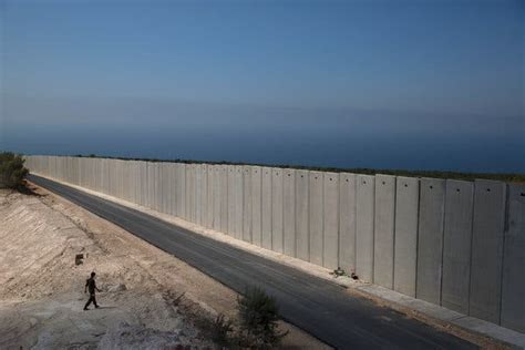 Israel Moves to Seal Hezbollah Tunnels at Lebanon Border - The New York Times