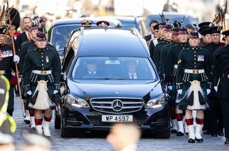 Queen Elizabeth II's Hearse Was a Custom Mercedes-Benz E-Class