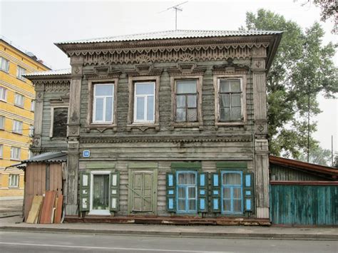 Gulliver's Nest: The Wooden Houses of Irkutsk