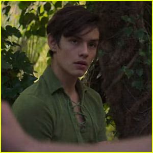 Louis Partridge Is Peter Pan In New Movie ‘The Lost Girls’ – Watch The Trailer! | Louis ...