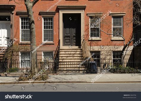 Nyc Brownstones Stock Photo 3363756 - Shutterstock