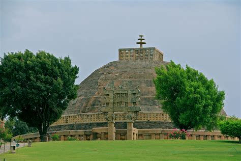 The Buddhist monuments at #Sanchi are classic illustrations of Mauryan Art and #Architecture in ...