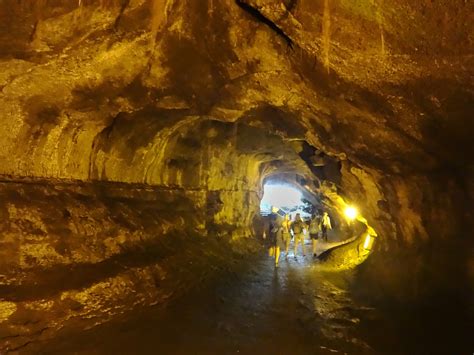 Lava Tube Tours | Hawaii Outdoor Guides