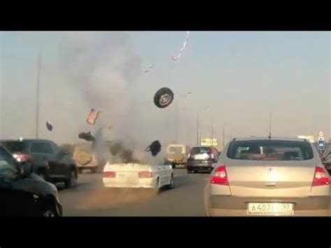 LPG Car tank Explosion on Highway - YouTube