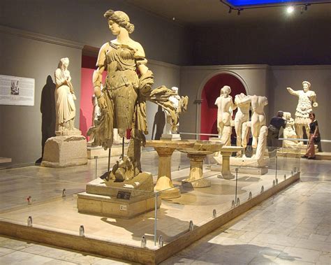 Antalya Museum - GoVisity.com