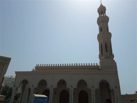 Sheikh Al Hamas Mosque(Religious Centres) in Umm Suqeim 2, Dubai - HiDubai