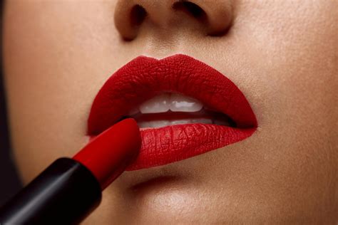 Top 7 Matte Lipsticks In Australia | WHO Magazine