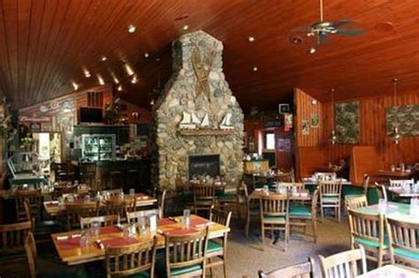 THE TURTLE CLUB, Medford - Restaurant Reviews, Photos & Phone Number ...