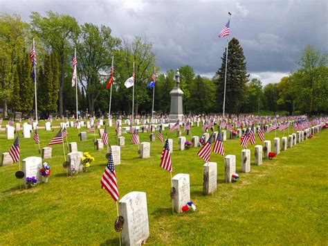 Riverside Cemetery, Menominee, Michigan - Burial Records