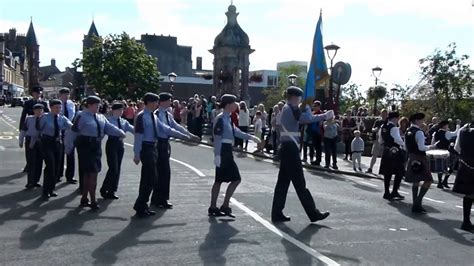 Chieftain`s Parade, Crieff Highland Gathering, 2016 - YouTube