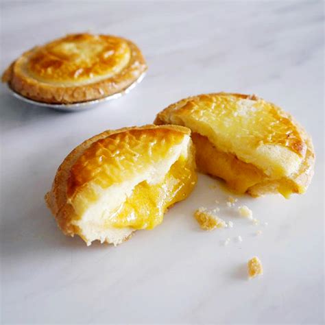 Salted Egg Yolk Tarts recipe | foodpanda Magazine SG