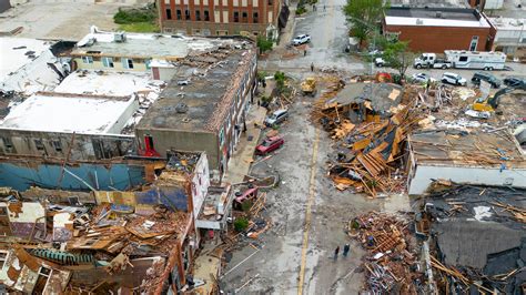 Sulphur, Oklahoma tornado damage the worst Gov. Stitt has seen