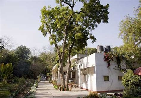 Lutyens' bungalows in Delhi to be bulldozed to make way for tower ...