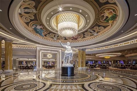 Guests Can Make an Entrance at Enhanced Caesars Palace | Recommend