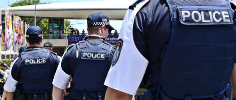 Australia had a record number of police shootings in the past year. Should we be concerned ...