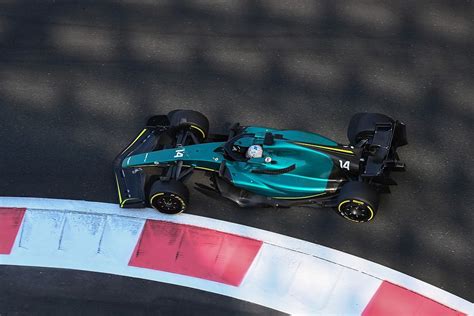 Aston Martin: Alonso "very impressive" in Abu Dhabi F1 test debut