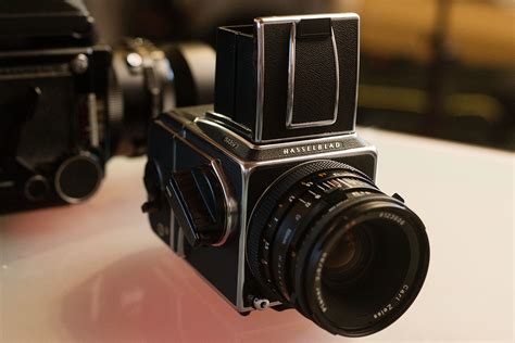 Film Photography Flashback: Fstoppers Reviews the Hasselblad 503CW ...