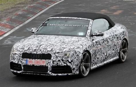 Audi RS5 Convertible Caught in Pictures | CarDekho.com