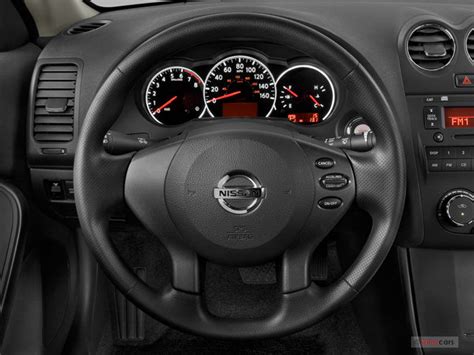 2010 Nissan Altima: 11 Interior Photos | U.S. News