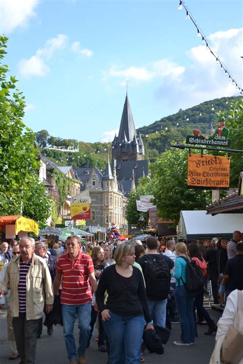 Windshields and Rear-view Mirrors: Bernkastel-Kues Wine Festival