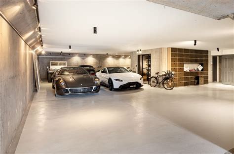 This mansion comes with a Batman-style garage | CAR Magazine