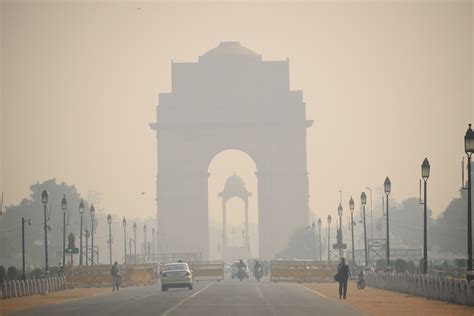 Air pollution in Delhi hit levels too high to be measured - Earth.com