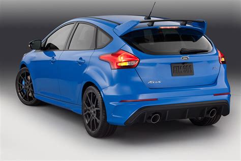 Blue 2: Ford Focus RS brightens up its paint for production | CAR Magazine