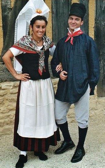 FolkCostume&Embroidery: Overview of the Folk Costumes of Europe