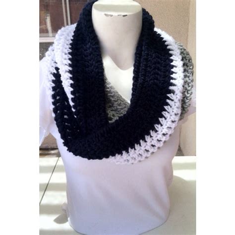 Dallas Cowboys Infinity Crochet Scarf by leboutiquecrochet on Etsy