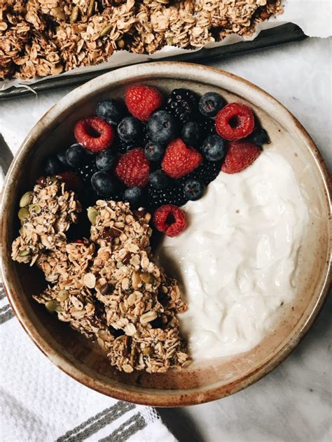 Vegan Yogurt & Granola Bowls – Plant Based Jane