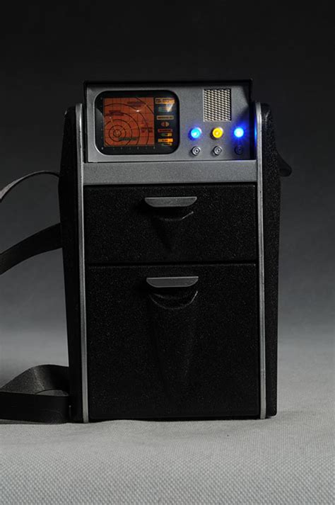 Review and photos of Tricorder Star Trek Original Series prop replica by DST