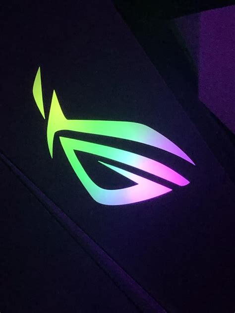 Asus ROG Strix Logo : r/pcmasterrace