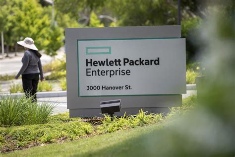 Hewlett Packard Enterprise Earnings: What to Watch - WSJ