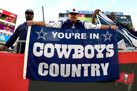 Look: Cowboys Fans Furious With Referees Sunday - The Spun