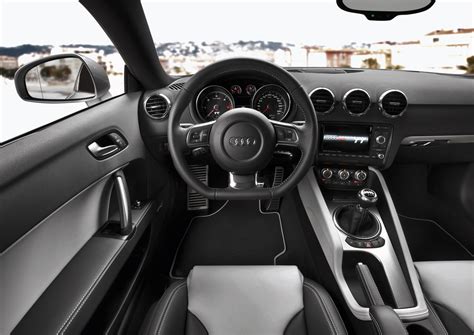 Audi TT Coupe Interior - Car Body Design